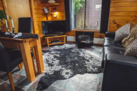 Carinya Farm Holiday Retreat - Darwin Holiday 5