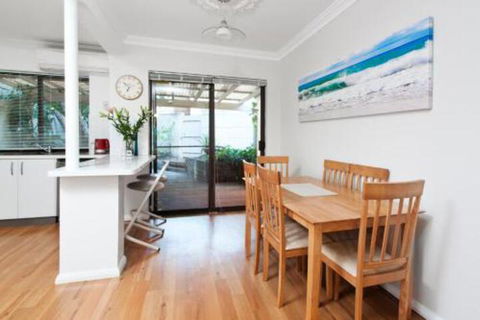 Bedford Terrace 1 - Darwin Holiday 3