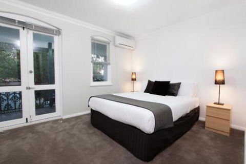 Bedford Terrace 1 - Darwin Holiday 1
