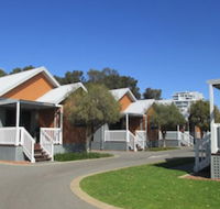 Mandurah Ocean Marina Chalets - Darwin Holiday