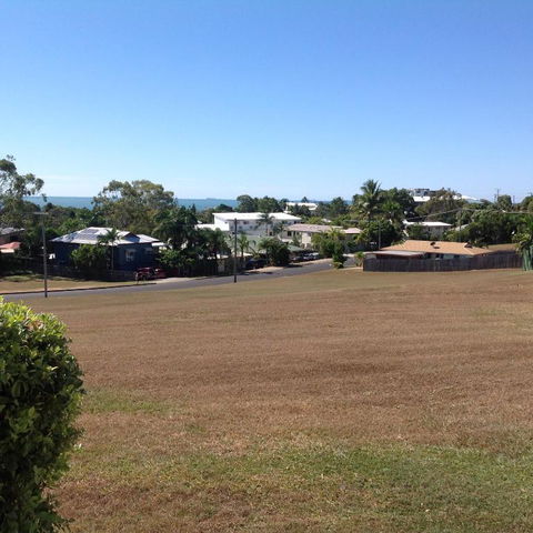 Tannum Sands Hotel / Motel - Darwin Holiday 6
