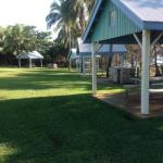 Tannum Sands Hotel / Motel - Darwin Holiday 0