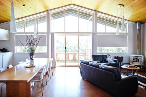 Feathertop Winery - Darwin Holiday 1