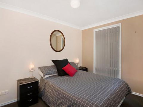 Toukley Lake House - Darwin Holiday 2