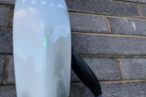 Hero Collection Madiba - Darwin Holiday 1