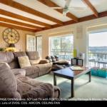 Nest On A Crest - Darwin Holiday 0