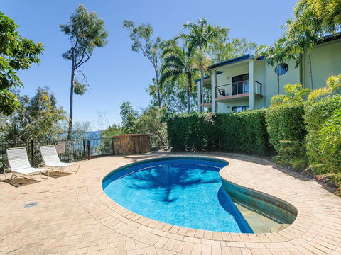 Compass Point - Darwin Holiday 1