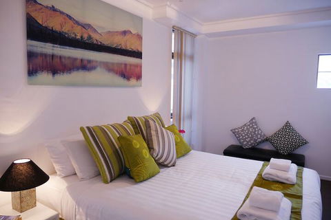 Anchor On Paramount - Darwin Holiday 5