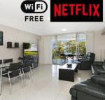 Keiths Sister - Darwin Holiday