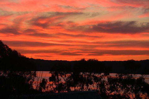 A Lakehouse Escape - Darwin Holiday 5
