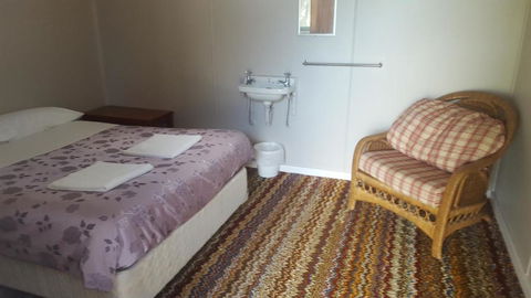 Tingle All Over Budget Accommodation - Darwin Holiday 1