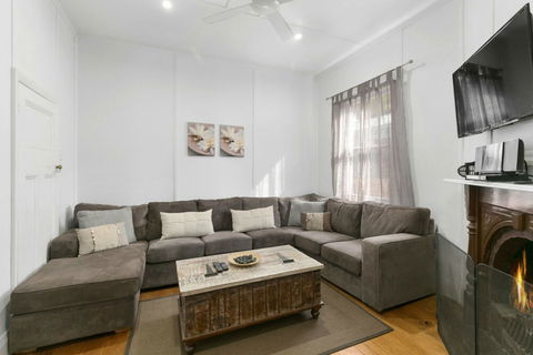 Lucy's Cottage Healesville - Darwin Holiday 4