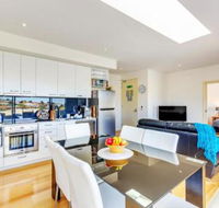 Bellerive Marina View Apartments NO 27 - Darwin Holiday