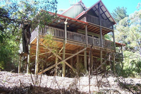 Tall Timbers At Youngs - Darwin Holiday 7