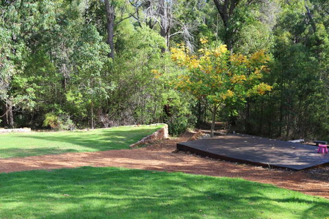 Nannup Bush Retreat - Darwin Holiday 4