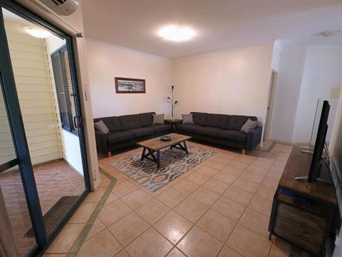 Lakeview Apartments - Darwin Holiday 5