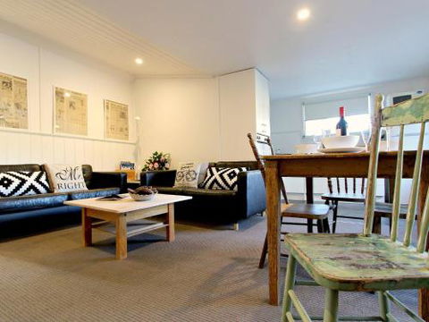 Cara - Darwin Holiday 5