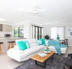 Beach Breeze Holiday House - Darwin Holiday