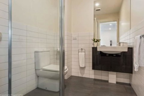 110 Hampden Apartments - Darwin Holiday 6