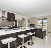 Megan Court Apartments - Darwin Holiday