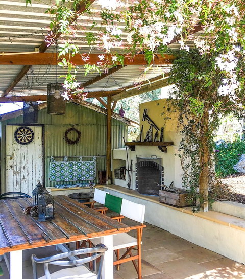 Karawatha Cottages B&B - Darwin Holiday 1