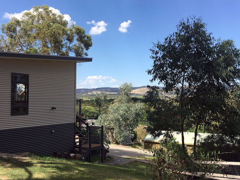 Karawatha Cottages B&B - Darwin Holiday 3