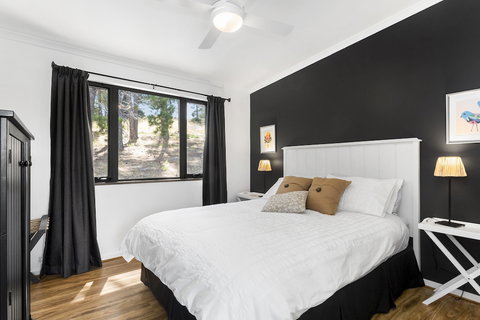 Karawatha Cottages B&B - Darwin Holiday 5