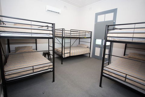 Australian Hotel Grafton - Darwin Holiday 5