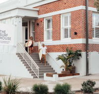 The Surf House - Darwin Holiday