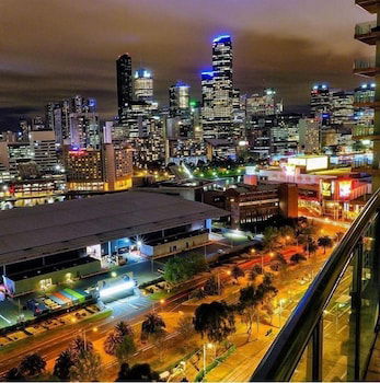 Premier Stays - Darwin Holiday 4