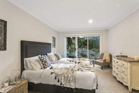 Lakes Edge - Darwin Holiday 0