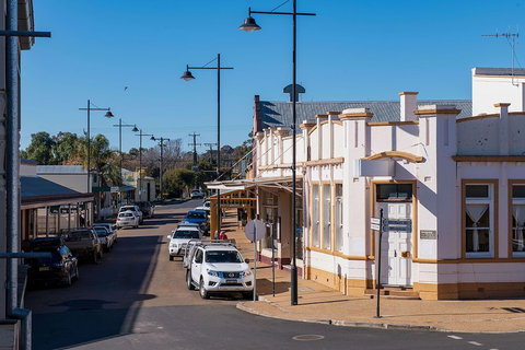 Prince Of Wales Motel - Darwin Holiday 1