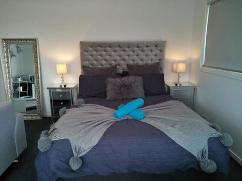 Jindabyne Guest House - Darwin Holiday 2