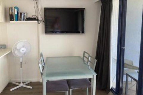 Just Perfect Apartment With Ocean Views - Darwin Holiday 6