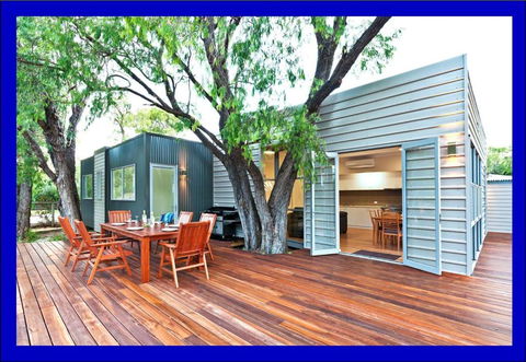 Whatmans Beach House - Darwin Holiday 1