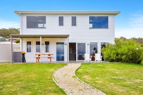 Manfield Seaside Bruny Island - Darwin Holiday 1