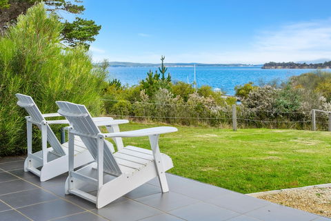 Manfield Seaside Bruny Island - Darwin Holiday 6