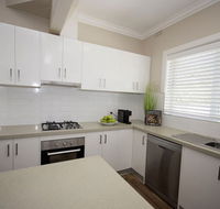 Central Wagga House - Darwin Holiday