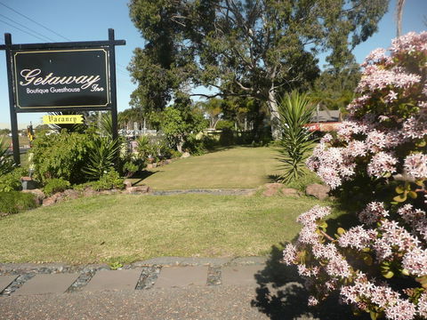 Getaway Inn Boutique Guest House - Darwin Holiday 0