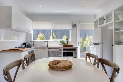 Capella Villa No. 2 Luxury With Outdoor Kitchen - Darwin Holiday 2