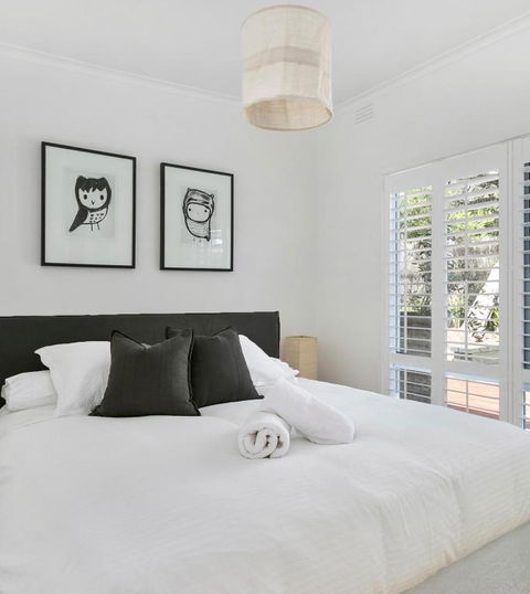 Capella Villa No. 4 Stunning Luxury Decor Inside & Out - Darwin Holiday 6