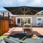 Capella Villa No. 4 Stunning Luxury Decor Inside & Out - Darwin Holiday 0