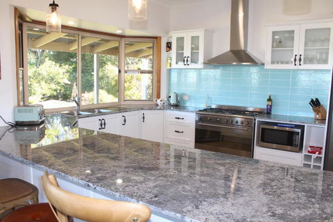 Montville House On The Hill - Darwin Holiday 1