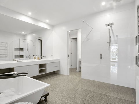 Lansdowne Villa With Swimming Pool - Darwin Holiday 3