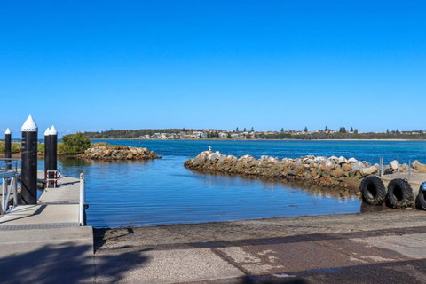 Blacksmiths Sea Breeze - Darwin Holiday 2