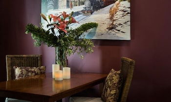 Impressions Studio - Darwin Holiday 3