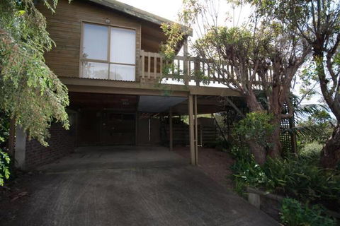 Bronte - Darwin Holiday 0