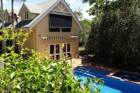 Jacaranda Lodge B&B - Darwin Holiday 0