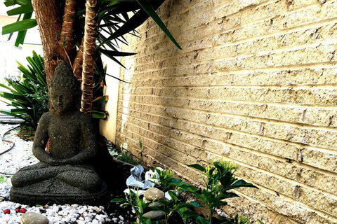 Deluxe Lake View House - Darwin Holiday 1