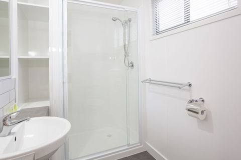 Daylesford Holiday Park - Darwin Holiday 5